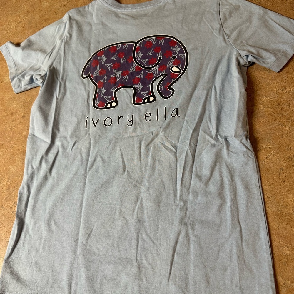 NWOT Ivory Ella T-Shirt